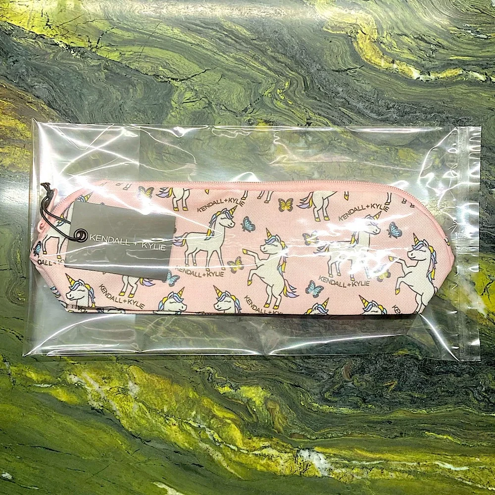 Kendall + Kylie Unicorns and Butterflies Print Bag Pouch Pink Zip Top New